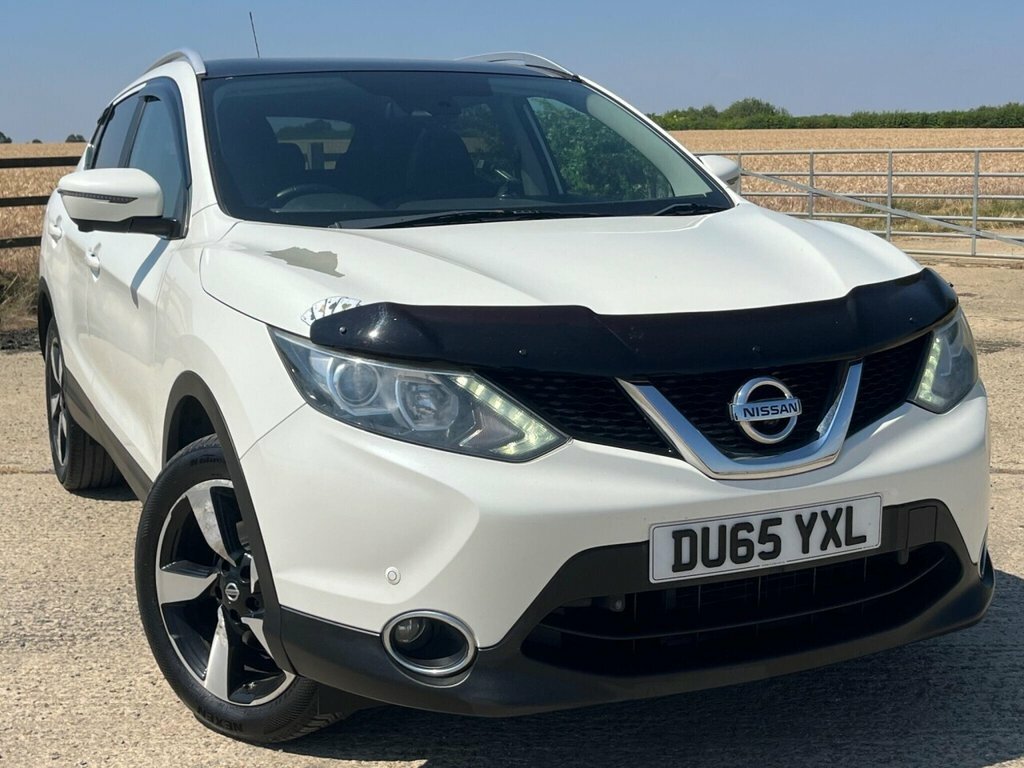 Nissan Qashqai Suv White