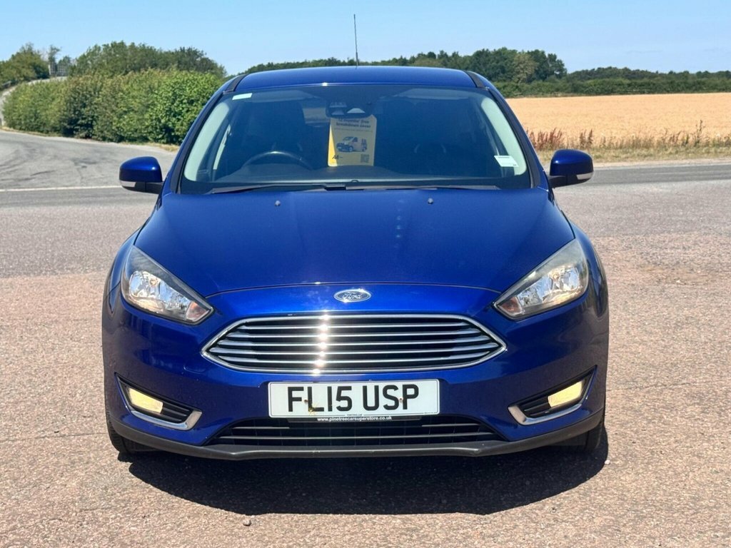Ford Focus Focus Titanium FL15USP Blue #2