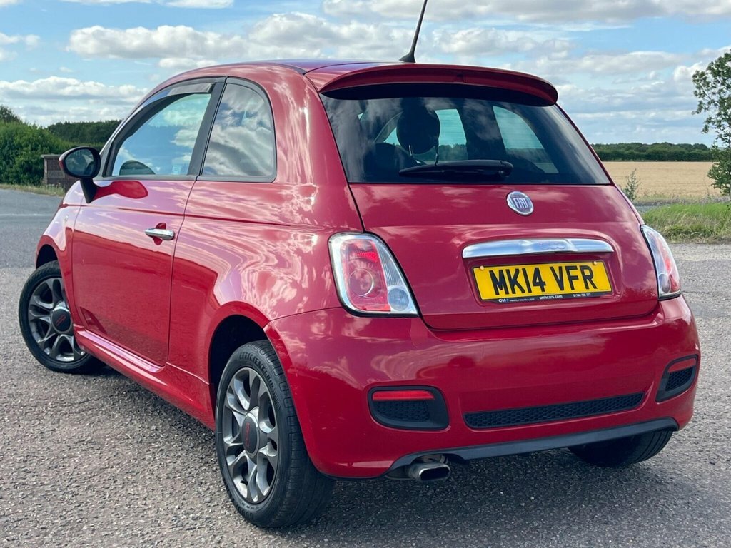 Fiat 500 Hatchback MK14VFR Red #4