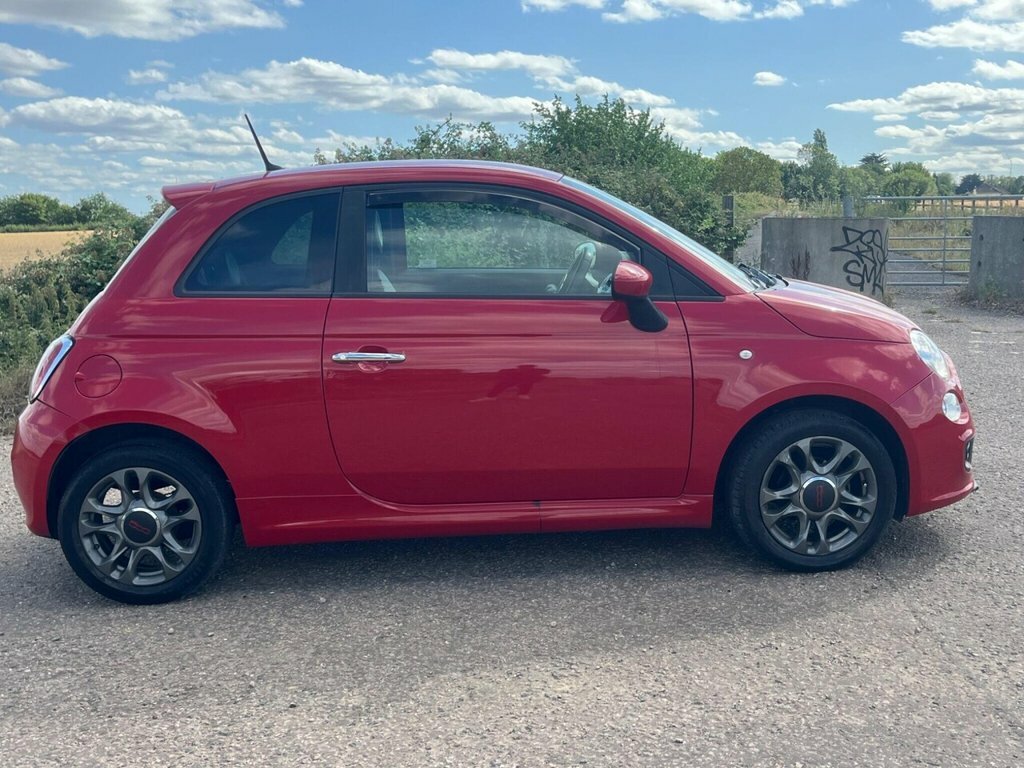 Fiat 500 Hatchback MK14VFR Red #6