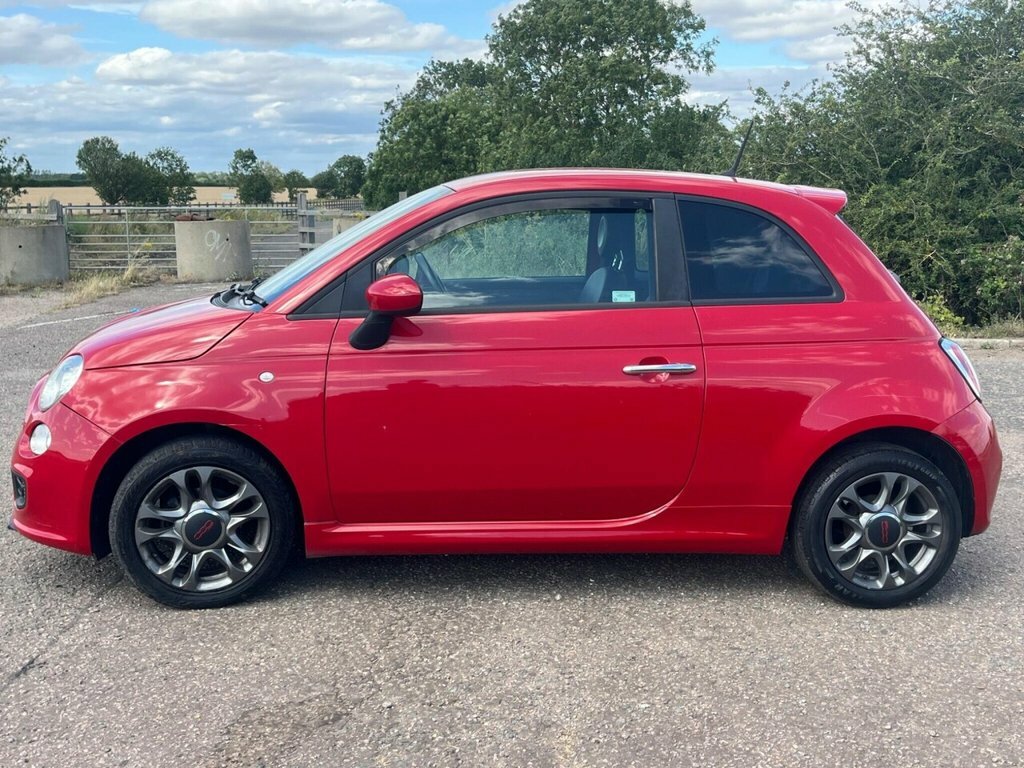 Fiat 500 Hatchback MK14VFR Red #3