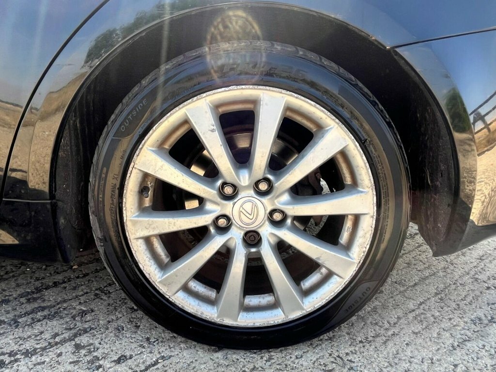 Lexus IS 2.0 Se Silver #44