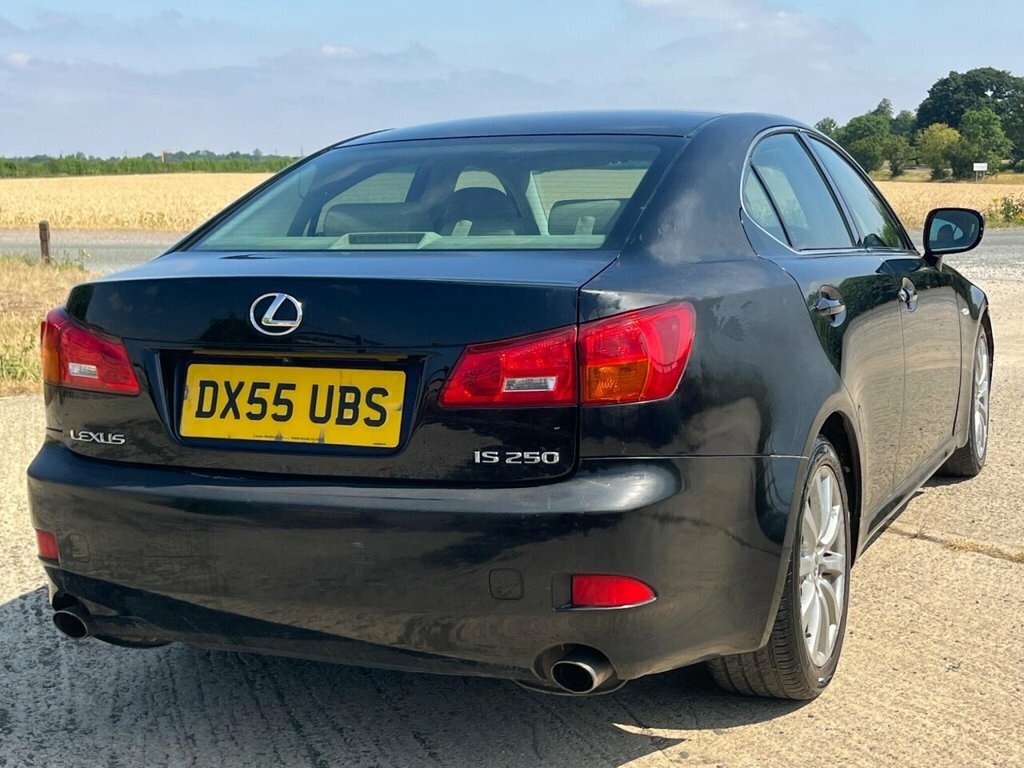Lexus IS 2.0 Se Silver #11