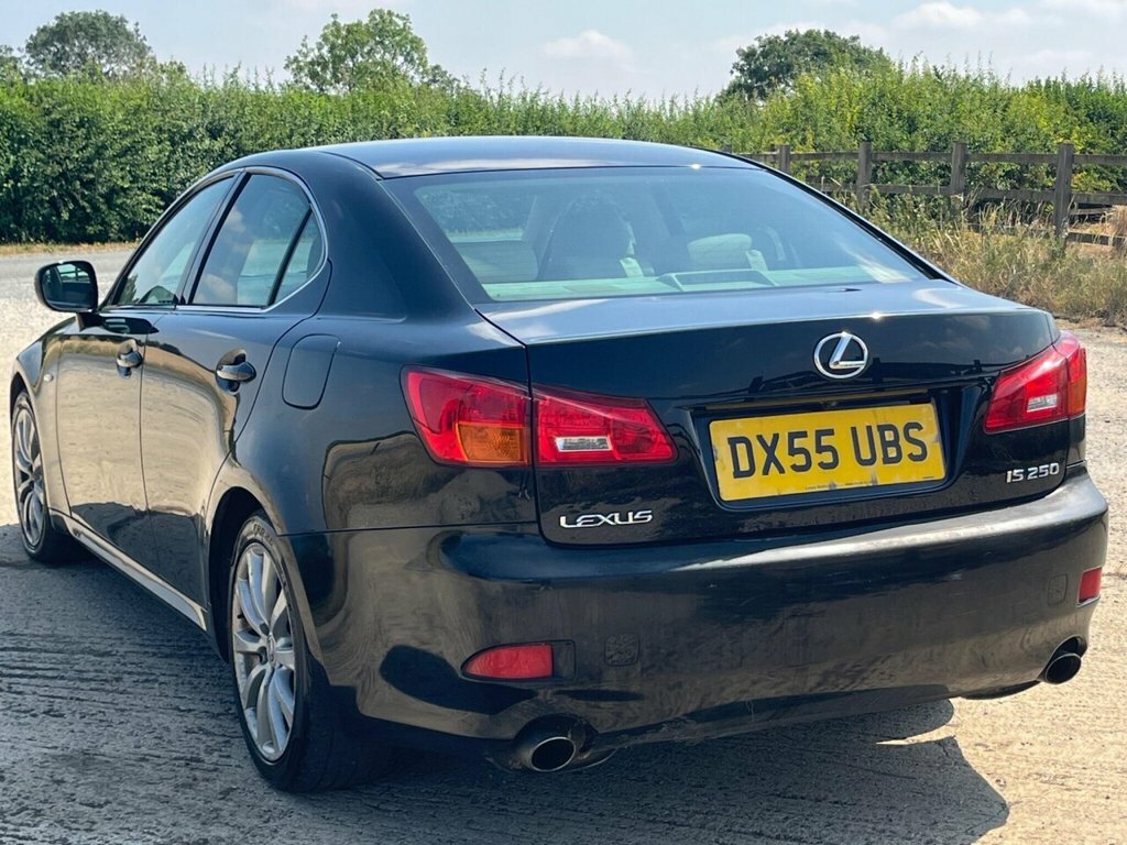 Lexus IS 2.0 Se Silver #9
