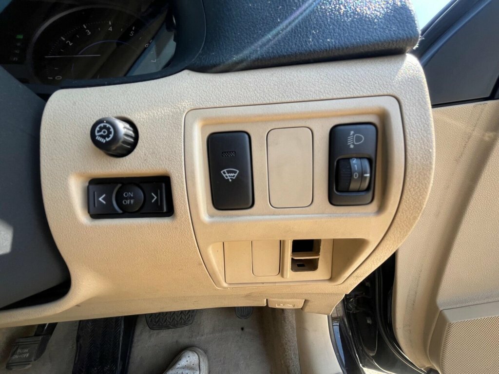 Lexus IS 2.0 Se Silver #18