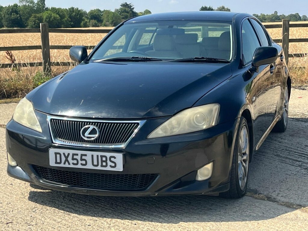 Lexus IS 2.0 Se Silver #7
