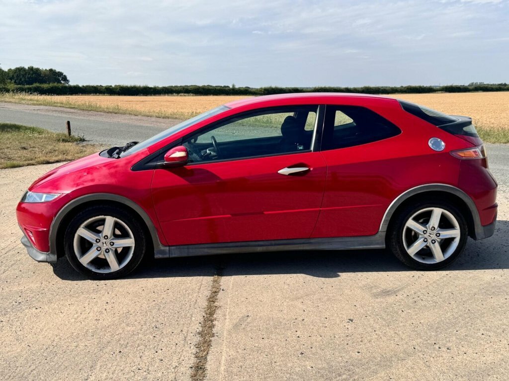 Honda Civic Hatchback Red #3