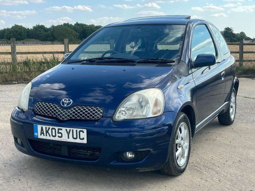 Toyota Yaris 1.3 Colour Collection Vvt-i 86 Bhp Blue #7