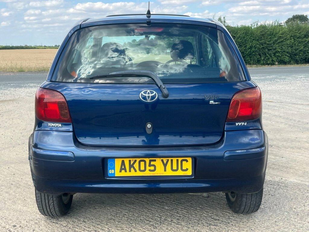 Toyota Yaris 1.3 Colour Collection Vvt-i 86 Bhp Blue #10