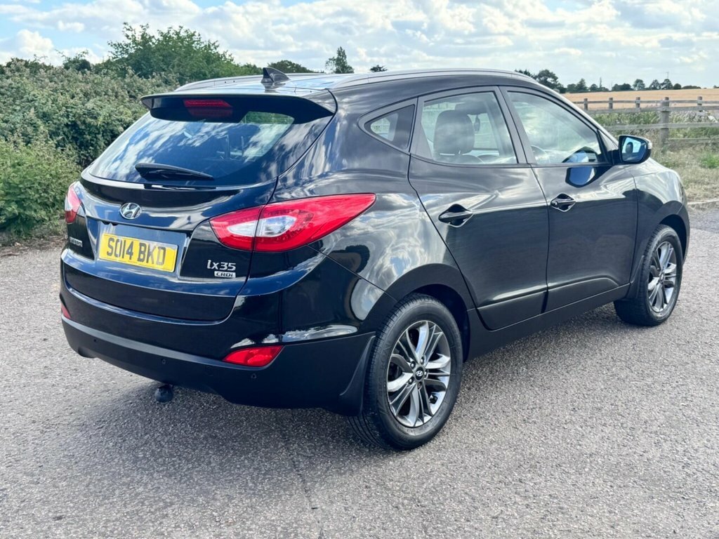 Hyundai Ix35 1.7 Crdi Se Suv Euro 5 Ss Na White #21