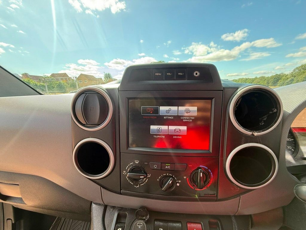 Citroen Berlingo Wheelchair Accessible Vehicle 1.6 Bluehdi Feel Edi Blue #22