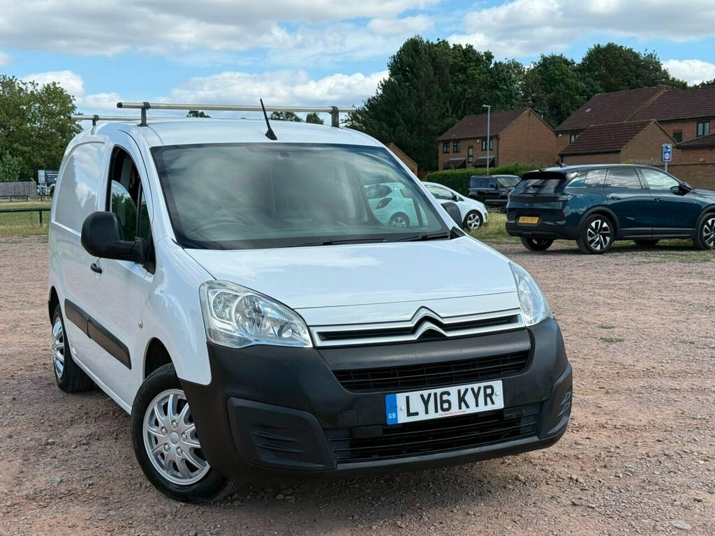 Citroen Berlingo Mpv White #5