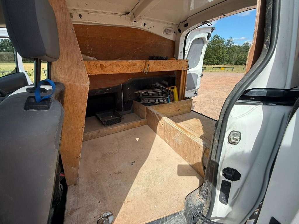 Citroen Berlingo Wheelchair Accessible Vehicle 1.6 Bluehdi Feel Edi Blue #26