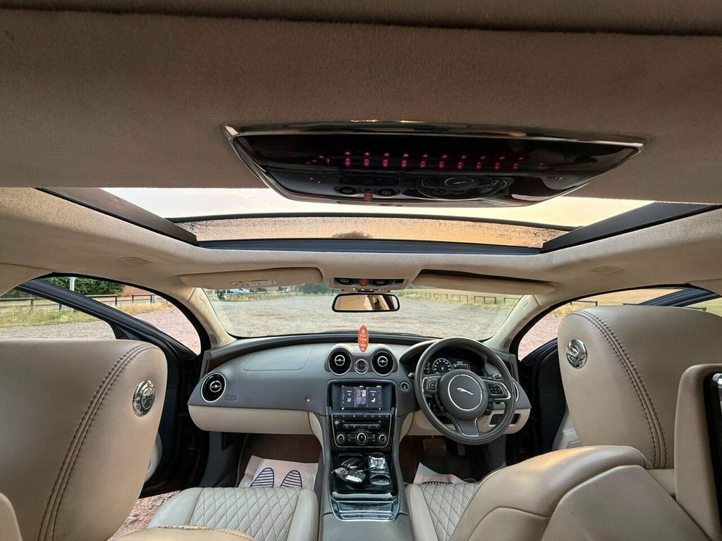 Jaguar XJ 3.0 D V6 #15
