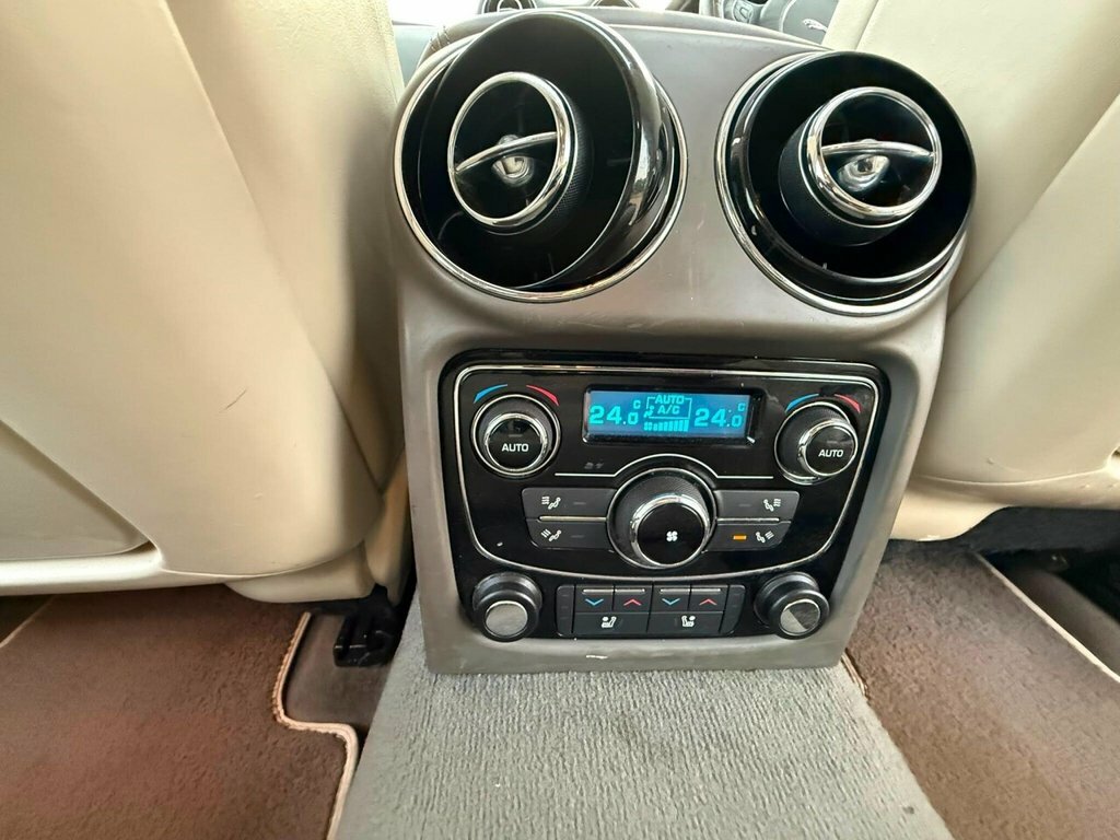 Jaguar XJ 3.0 D V6 #42