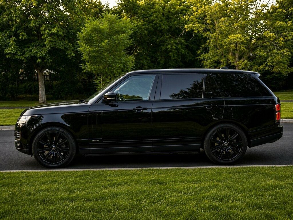Land Rover Range Rover Suv Black #3