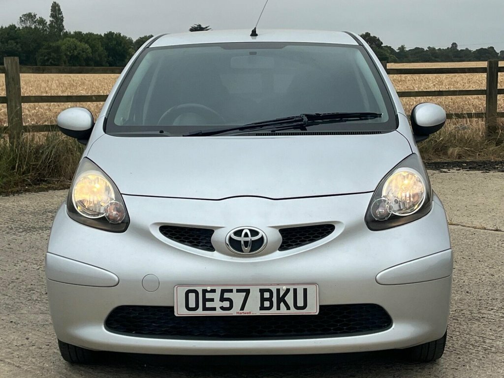 Toyota Aygo Hatchback OE57BKU Silver #6