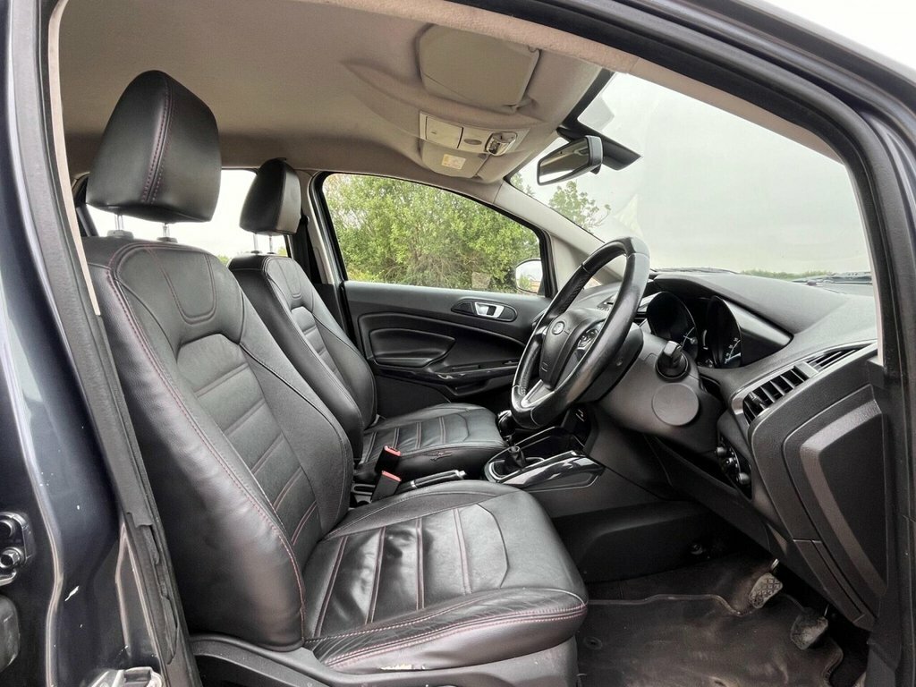Ford Ecosport Titanium White #13