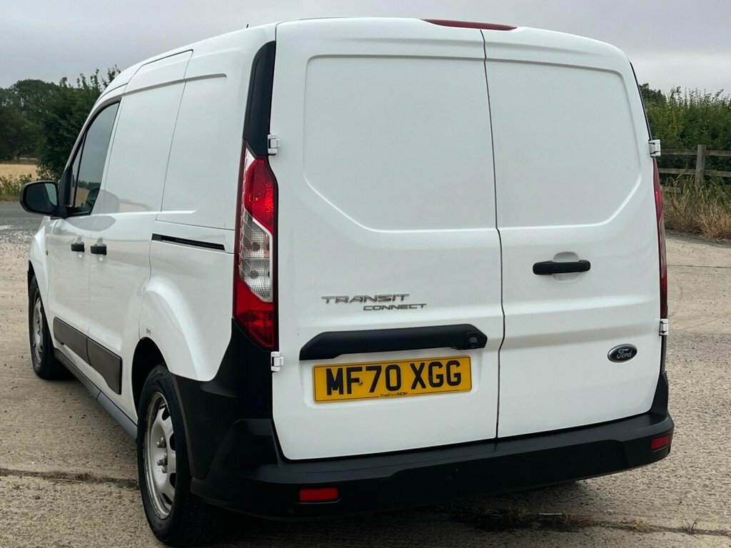Ford Transit Connect Diesel White #9