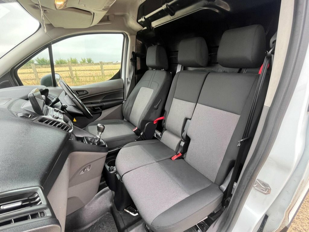 Ford Transit Connect Diesel White #34