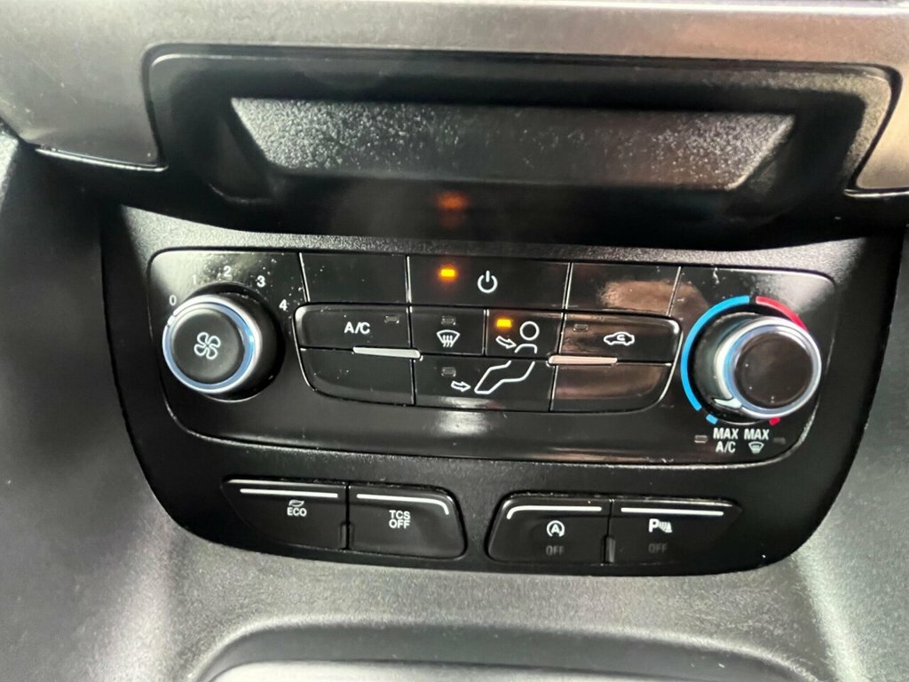 Ford Transit Connect Diesel White #30