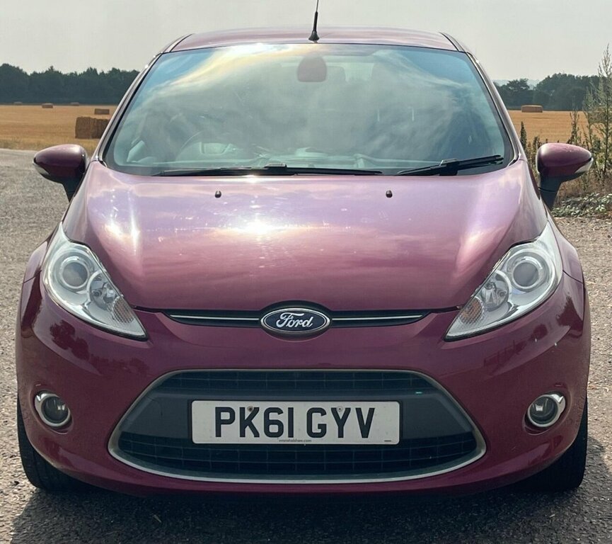 Ford Fiesta Hatchback PK61GYV Red #6