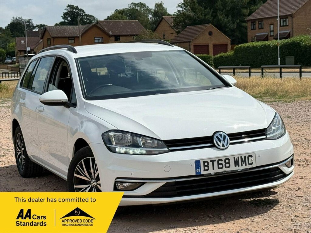 Volkswagen Golf Estate White