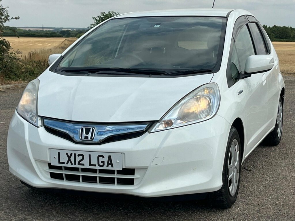 Honda Jazz 1.5 H White #7