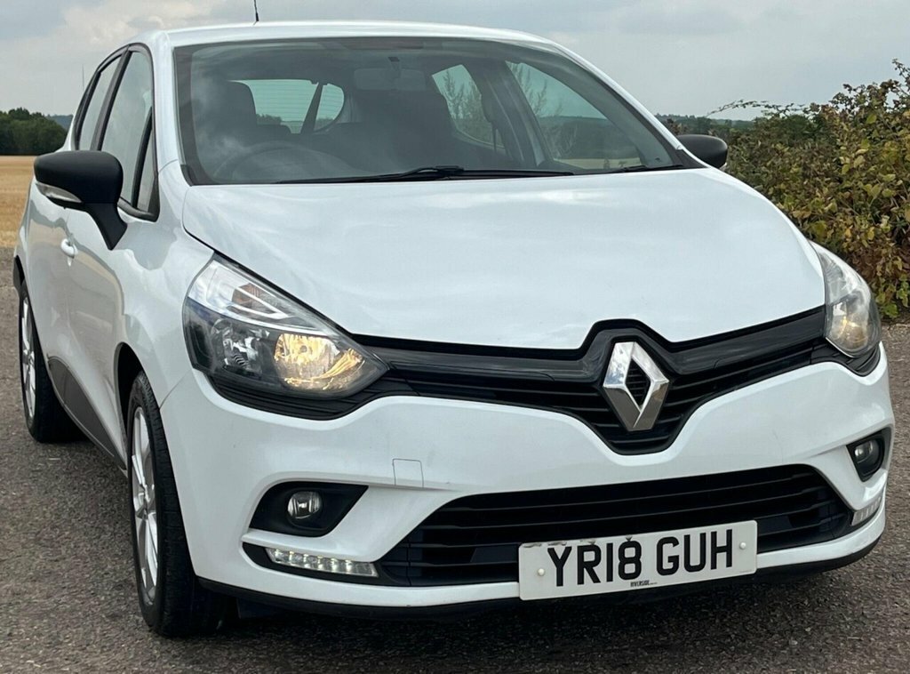 Renault Clio Hatchback YR18GUH White #5
