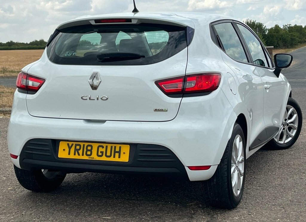 Renault Clio Hatchback YR18GUH White #4