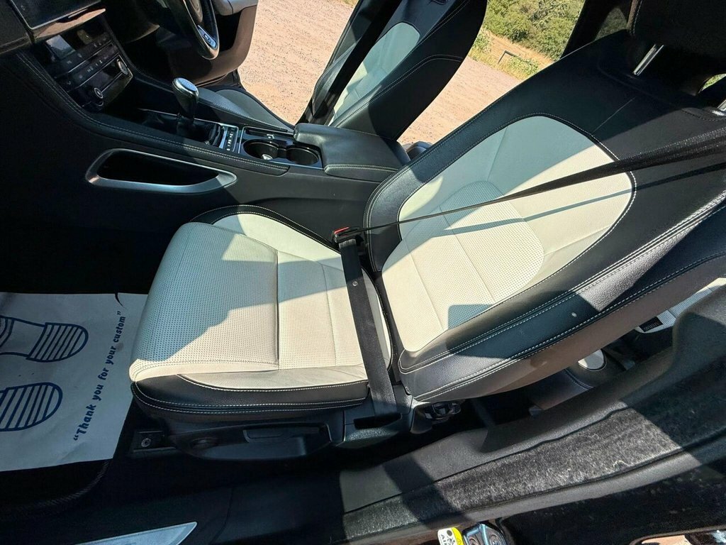 Jaguar F-Pace 2.0D R-sport Awd #35