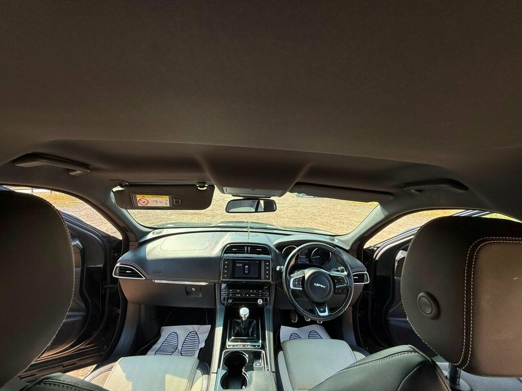 Jaguar F-Pace 2.0D R-sport Awd #14
