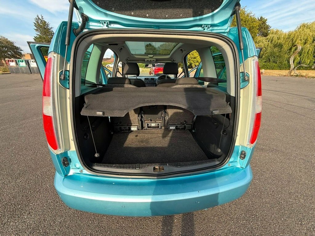 Skoda Roomster Elegance Grey #31