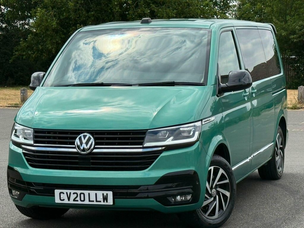 Volkswagen Caravelle Mpv Green #3