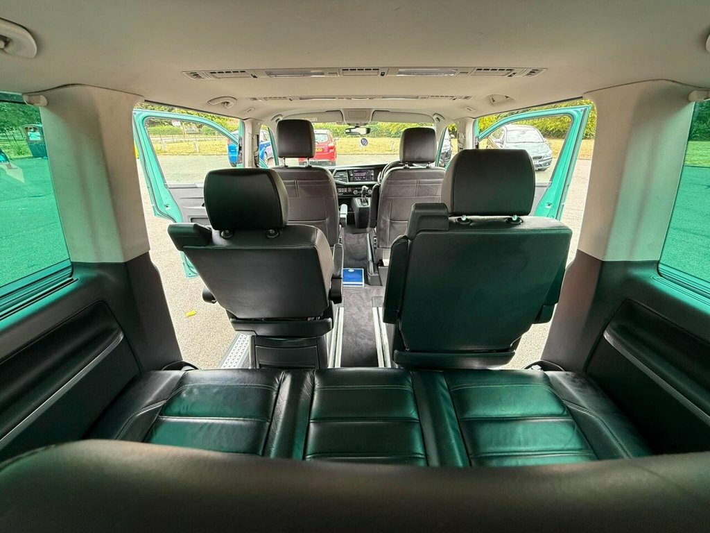 Volkswagen Caravelle 2L Se Black #20