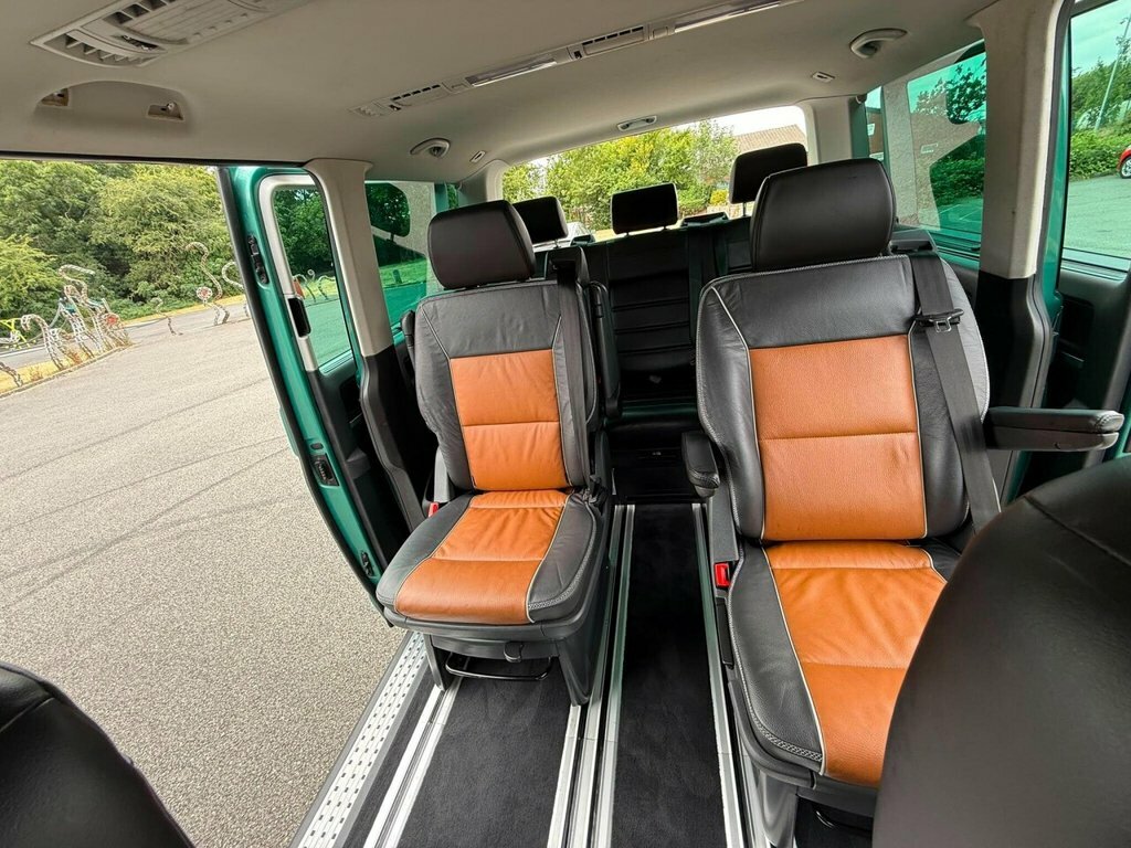 Volkswagen Caravelle 2L Se Black #18