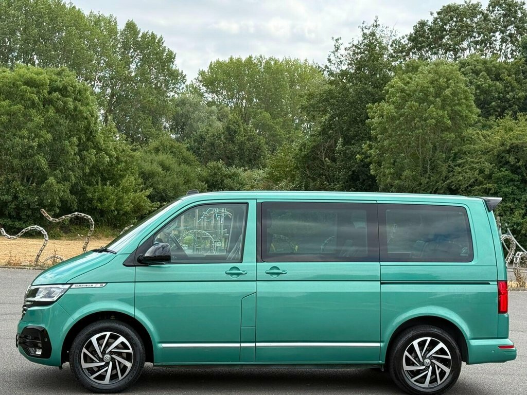Volkswagen Caravelle 2L Se Black #10