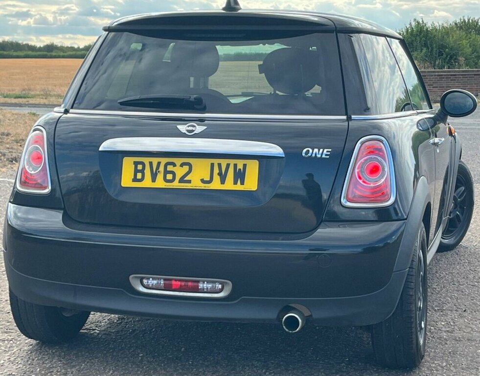 Mini Hatch Hatchback BV62JVW Black #4