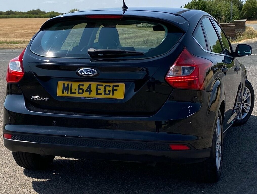 Ford Focus Hatchback ML64EGF Black #4