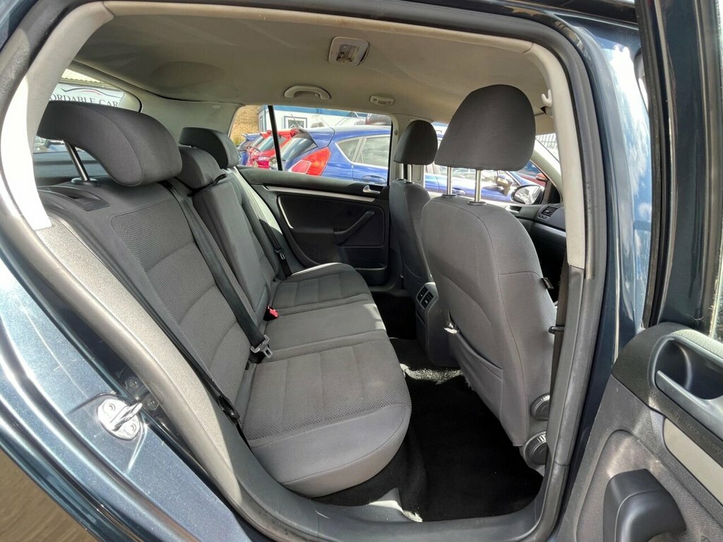 Volkswagen Golf 2007 57 Reg Hatchback 71,400 Miles 1.4L Silver #25