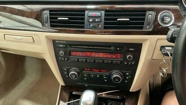 BMW 3 Series 320D M Sport 181 Blue #13