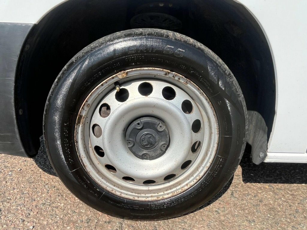 Vauxhall Combo 1.5 Turbo D 2300 Edition L2 H1 Euro 6 White #32