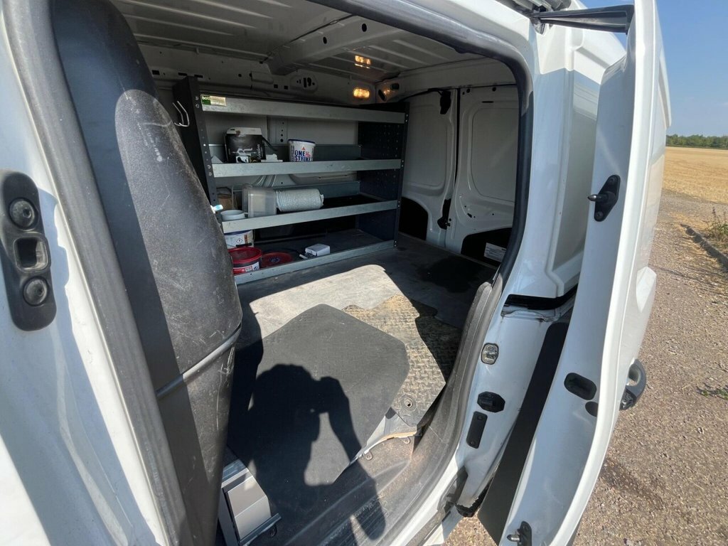 Vauxhall Combo 1.5 Turbo D 2300 Edition L2 H1 Euro 6 White #27