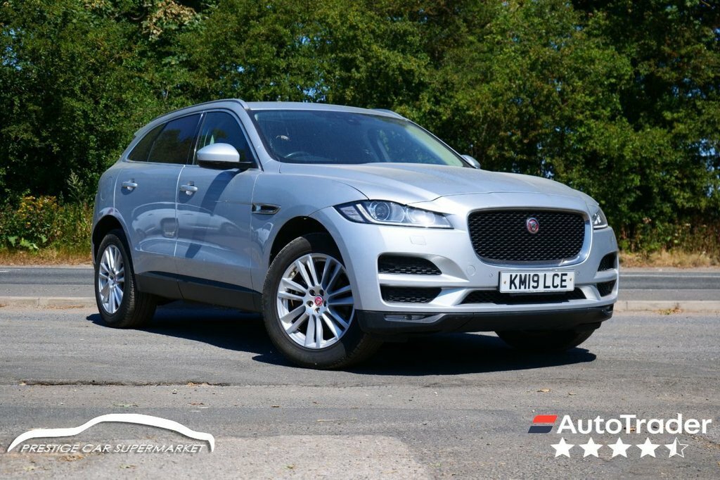 Jaguar F-Pace 2L Portfolio Silver