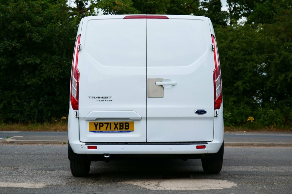 Ford Transit Custom 2L Limited YP71XBB White #5