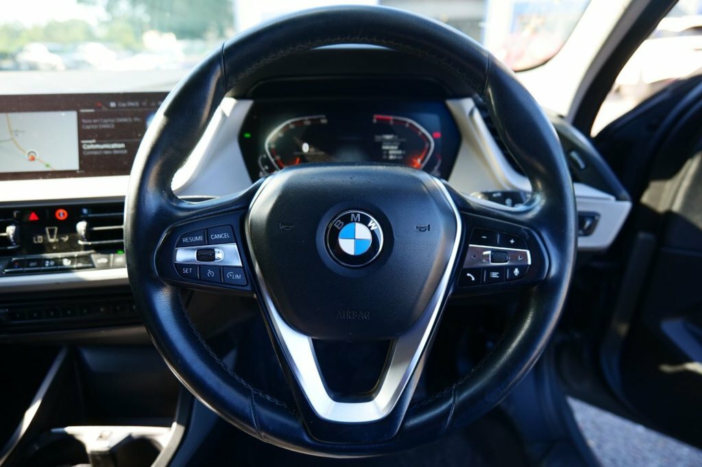 BMW 1 Series 1.5L Se Grey #4
