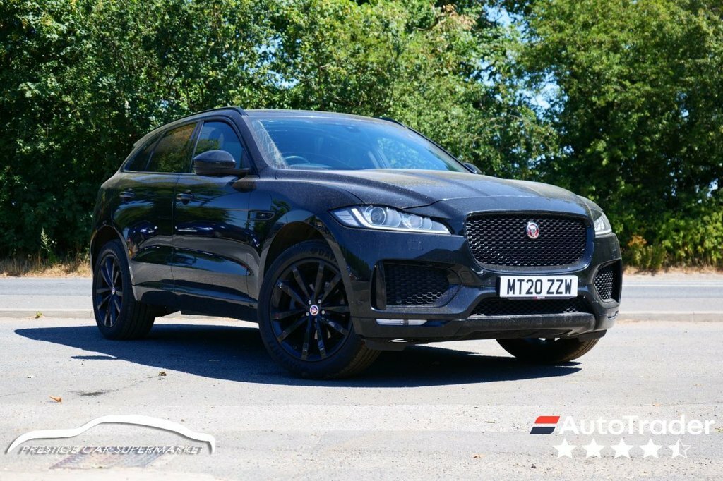 Jaguar F-Pace 2L Chequered Flag Black