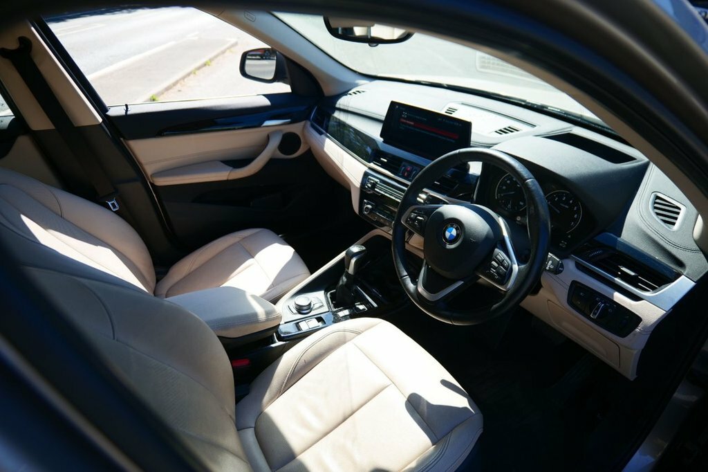 BMW X1 1.5L Xline SV21JBT Silver #3