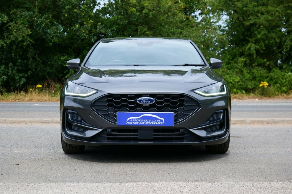 Ford Focus 1L St-line YA24KWE Grey #4