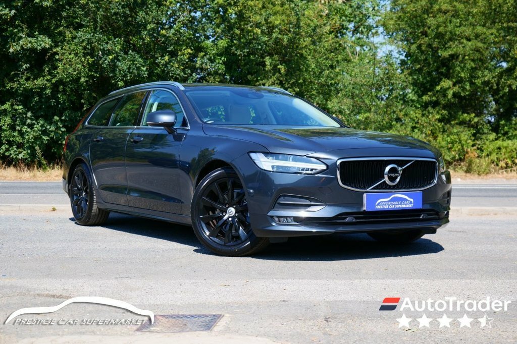 Volvo V90 2L Momentum Plus Grey